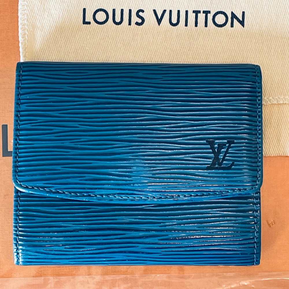 Louis Vuitton Blue Epi PorteTrifold Wallet w/ Snap Closure EUC